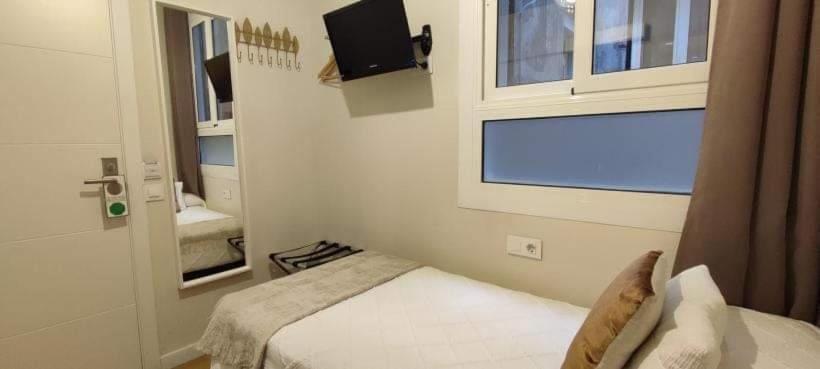 El Born By Casa Consell Guest house